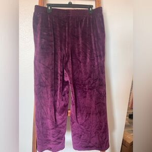 Lark + Grey Maternity Sweats in Deep Purple